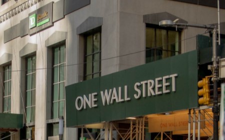 Wall Street influenced by hopes for peace